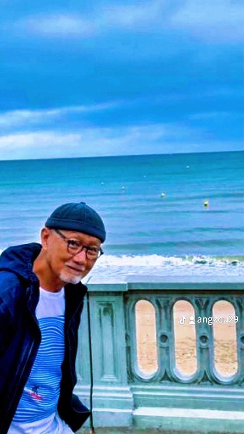 Portrait of the founder of StkAk.Solutions by the sea